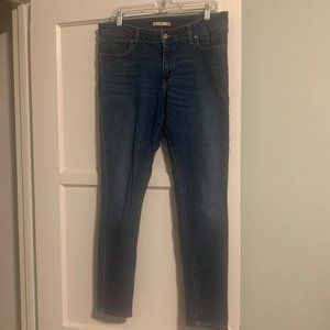 Levis 711 Skinny Med Wash Sz 31